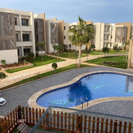 Appartement De Luxe Marina Saidia Avec Vue Sur Piscine Residence Tamaris Exterior foto